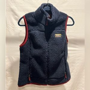 Size Small, L.L.Bean Women’s Mountain Pile Fleece Vest, Navy blue and burgundy